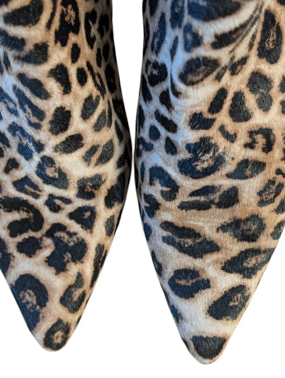 Veronica Beard Lisa Ankle Boots.in Leopard Print.....Size 7.5